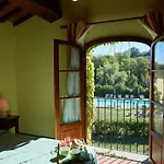 Borgo Santa Maria In Valle *