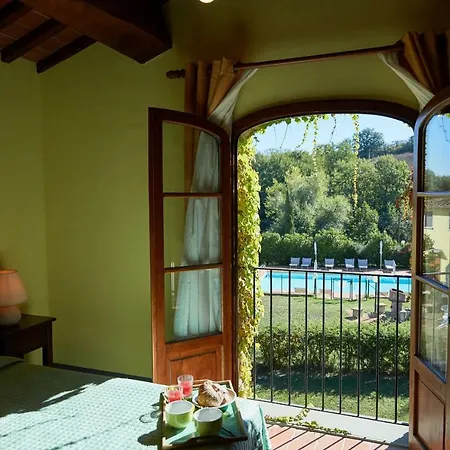 Borgo Santa Maria In Valle *