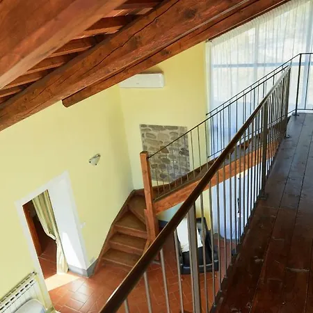 Borgo Santa Maria In Valle ラテリーナ