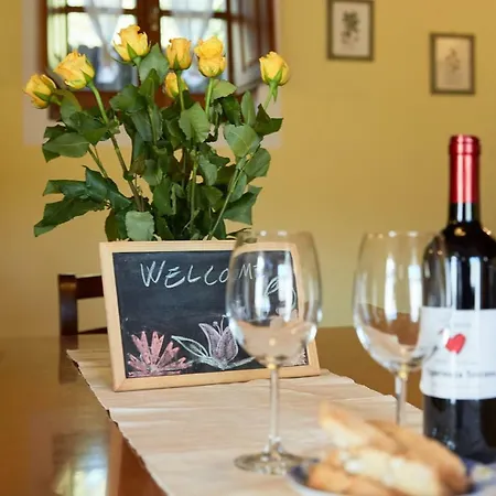 Borgo Santa Maria In Valle ラテリーナ