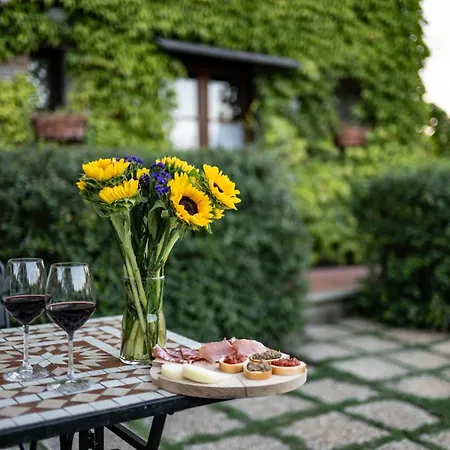 Borgo Santa Maria In Valle Holiday home Laterina